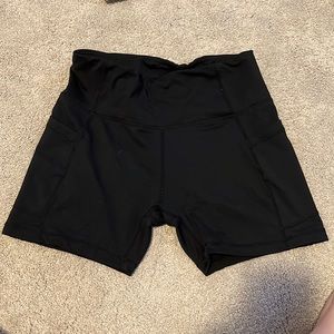 Exercise shorts